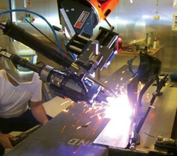 2、激光器焊接設(shè)備在操作過程中會(huì)對人體健康造成輻射嗎